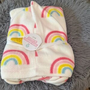 Kids Hooded Blanket with Rainbow Design